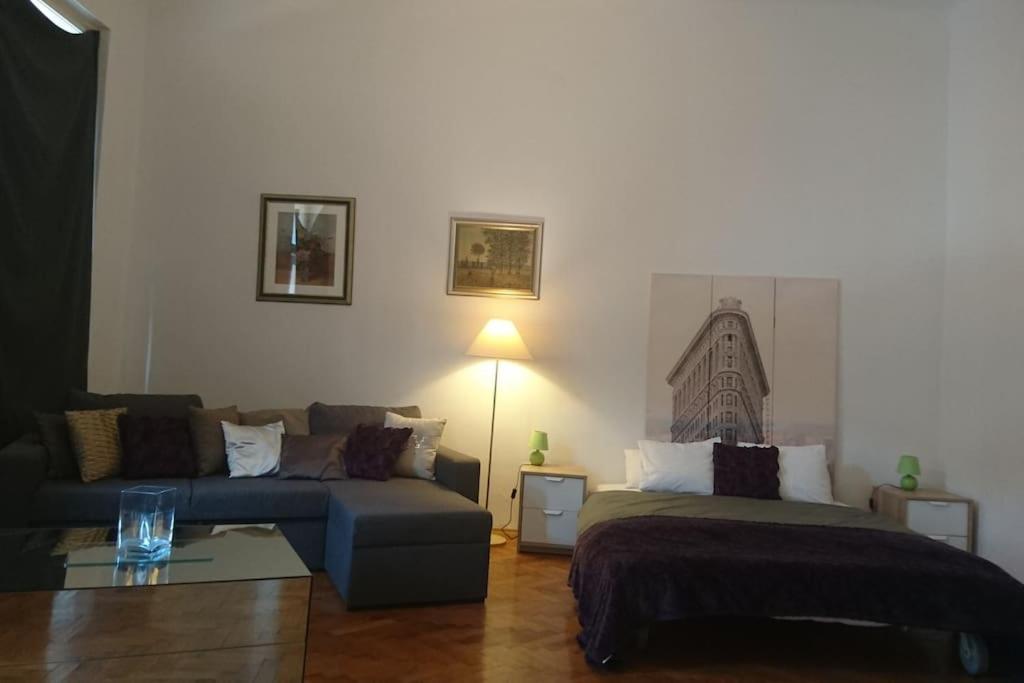 Apartment Secesijski Stan U Centru